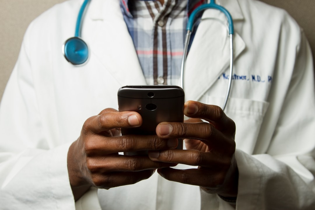 remote patient monitoring smartphone caregiver app